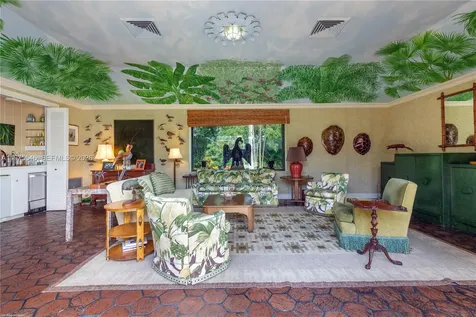 6 Riverview Road Jupiter Island FL 33455