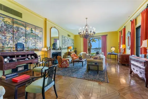 6 Riverview Road Jupiter Island FL 33455