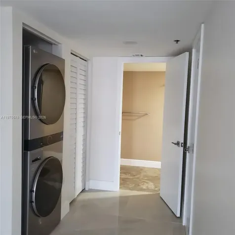 1201 S Ocean Drive Hollywood FL 33019