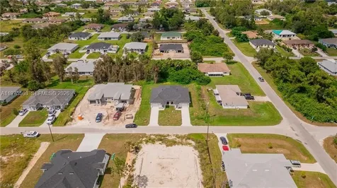 4706 27th Street SW Lehigh Acres FL 33973