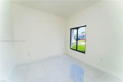 4706 27th Street SW Lehigh Acres FL 33973