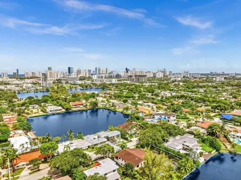 19801 NE 23rd Avenue Miami FL 33180