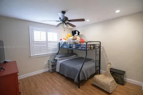 15542 SW 112th Drive Miami FL 33196