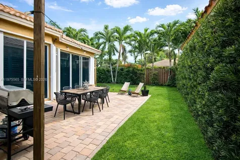 15542 SW 112th Drive Miami FL 33196