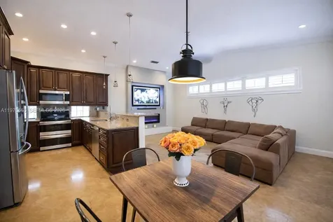 15542 SW 112th Drive Miami FL 33196