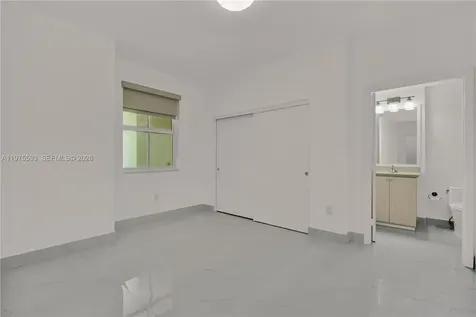 3340 NE 190th Street Aventura FL 33180