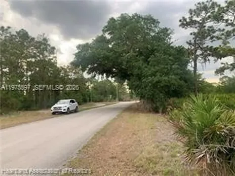 615 Wildflower Street Lake Placid FL 33852