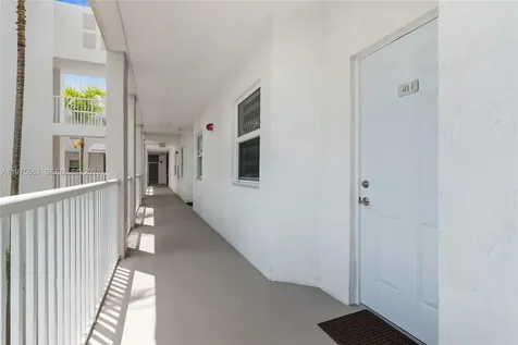 10750 NW 66th Street Doral FL 33178