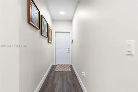 10750 NW 66th Street Doral FL 33178
