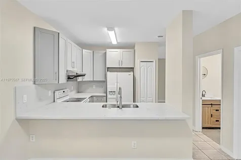 2297 NW 160th Terrace Pembroke Pines FL 33028