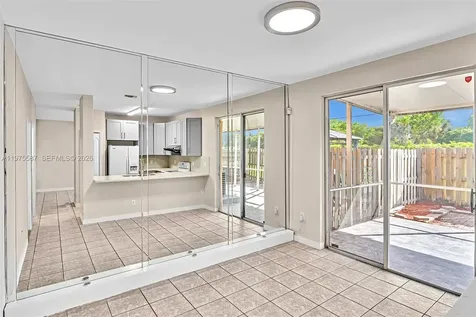 2297 NW 160th Terrace Pembroke Pines FL 33028