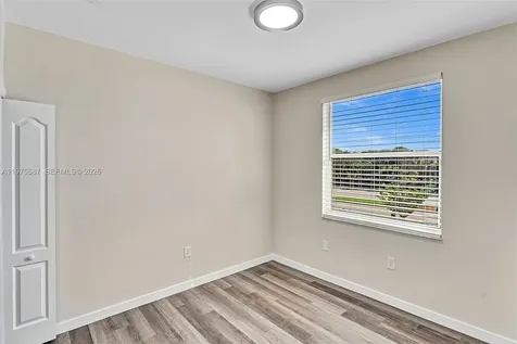 2297 NW 160th Terrace Pembroke Pines FL 33028