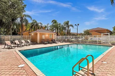 2297 NW 160th Terrace Pembroke Pines FL 33028