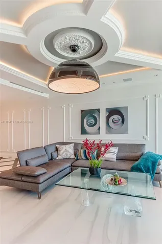 1455 Ocean Drive Miami Beach FL 33139