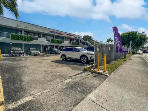 497 NW 27th Avenue Miami FL 33125