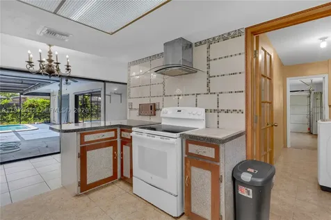 16501 SW 102nd Court Miami FL 33157