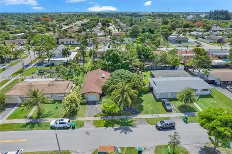 16501 SW 102nd Court Miami FL 33157