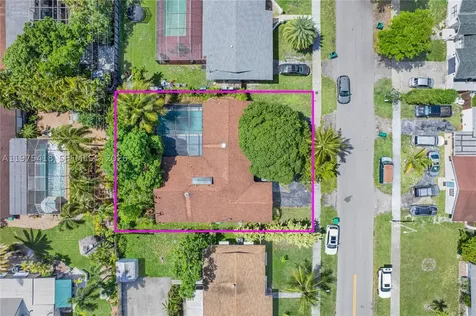 16501 SW 102nd Court Miami FL 33157