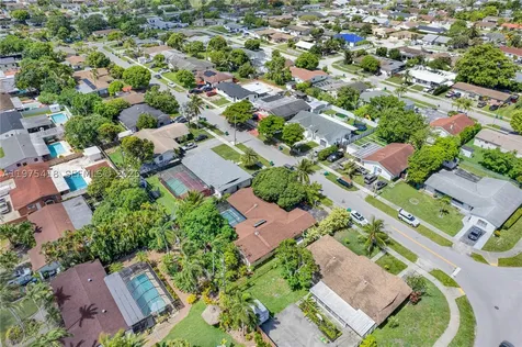 16501 SW 102nd Court Miami FL 33157