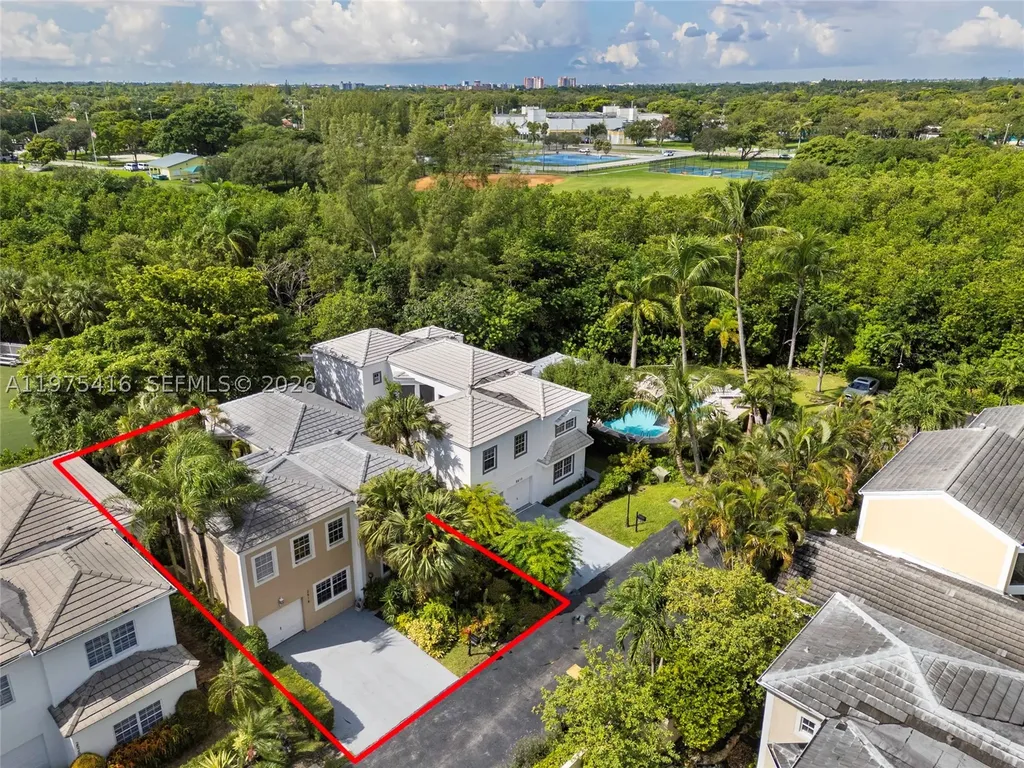 2518 NE 206th Terrace Miami FL 33180