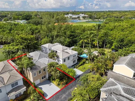 2518 NE 206th Terrace Miami FL 33180