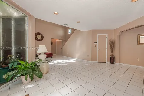 2518 NE 206th Terrace Miami FL 33180