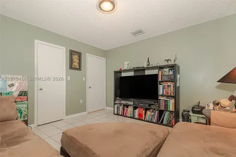 2518 NE 206th Terrace Miami FL 33180