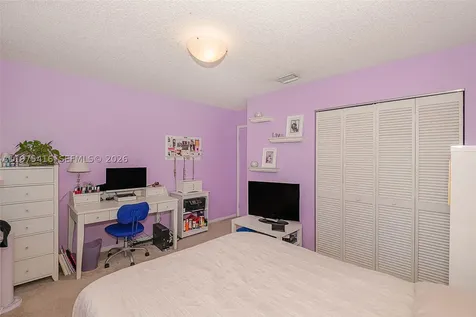 2518 NE 206th Terrace Miami FL 33180