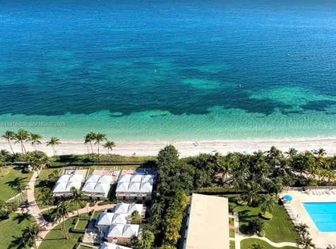 881 Ocean Drive Key Biscayne FL 33149