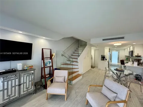 881 Ocean Drive Key Biscayne FL 33149
