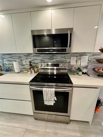 881 Ocean Drive Key Biscayne FL 33149