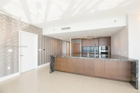 465 Brickell Avenue Miami FL 33131