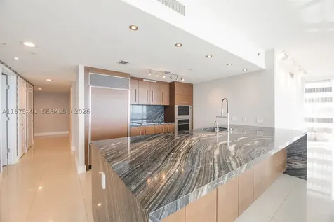 465 Brickell Avenue Miami FL 33131
