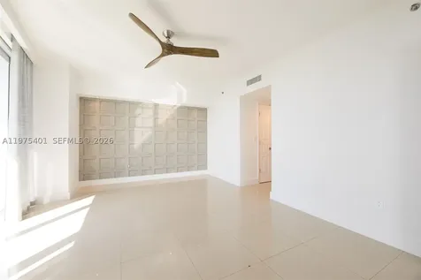 465 Brickell Avenue Miami FL 33131