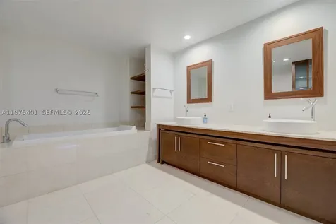 465 Brickell Avenue Miami FL 33131