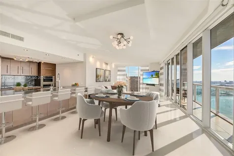 465 Brickell Avenue Miami FL 33131