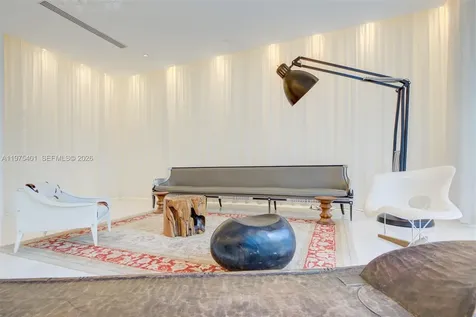 465 Brickell Avenue Miami FL 33131