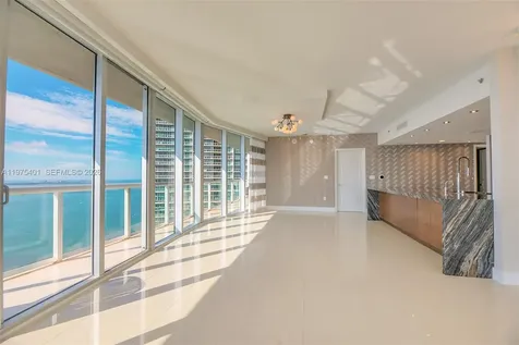 465 Brickell Avenue Miami FL 33131