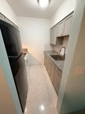 450 Layne Boulevard Hallandale Beach FL 33009