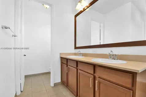 8354 NW 39th Court Cooper City FL 33024