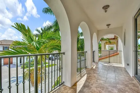 8354 NW 39th Court Cooper City FL 33024