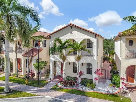 8354 NW 39th Court Cooper City FL 33024