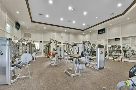 8354 NW 39th Court Cooper City FL 33024