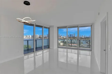 16385 SE Biscayne Boulevard North Miami Beach FL 33160