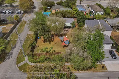 11809 NE 1st Avenue Miami FL 33161