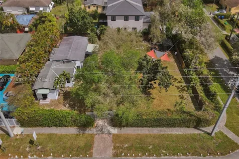 11809 NE 1st Avenue Miami FL 33161