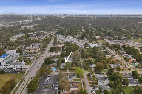 11809 NE 1st Avenue Miami FL 33161