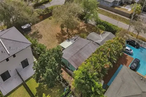 11809 NE 1st Avenue Miami FL 33161