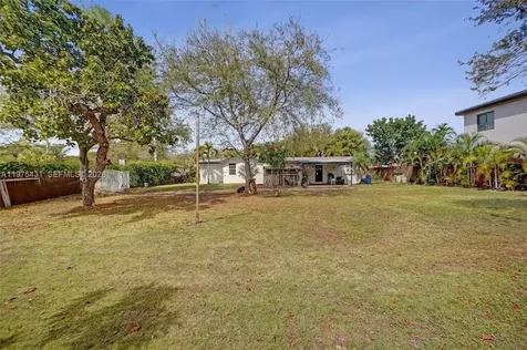 11809 NE 1st Avenue Miami FL 33161
