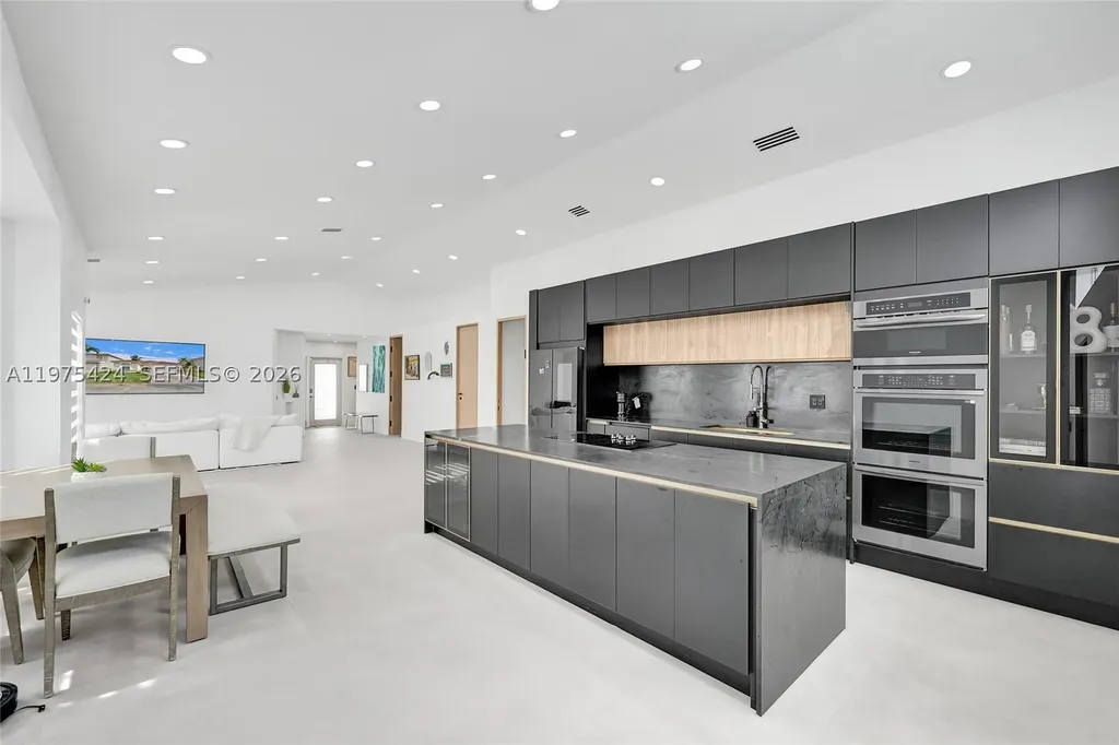 3371 SW 51st Street Hollywood FL 33312